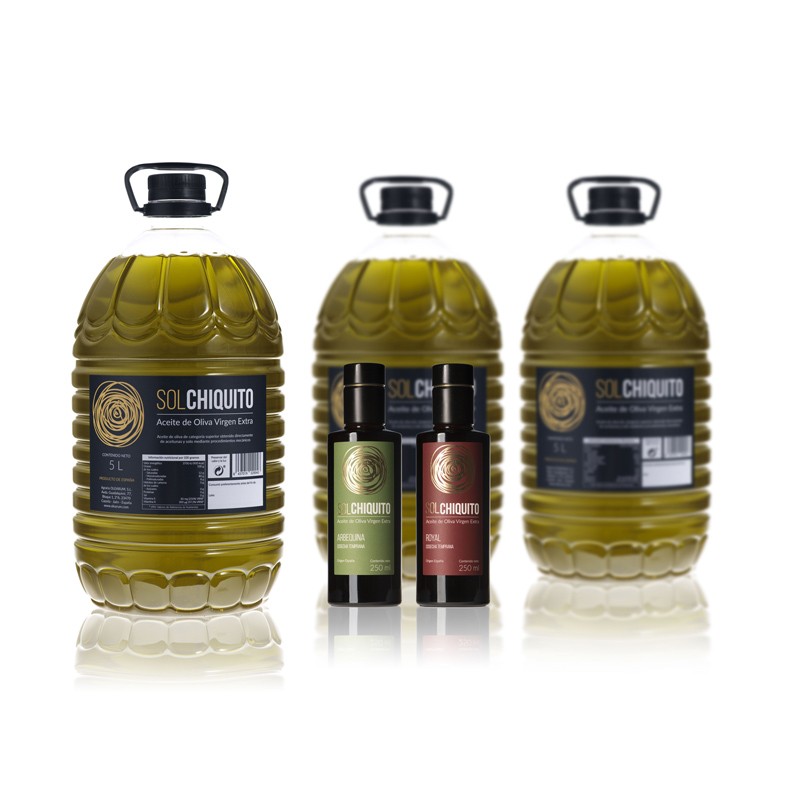 AOVE variedad Picual 5 litros + botellas de Aceite Temprano variedades Royal y Arbequina 250 ml (Sierra de Cazorla, Jaén) AOVE variedad Picual 5 litros + botellas de Aceite Temprano variedades Royal y Arbequina 250 ml (Sierra de Cazorla, Jaén)