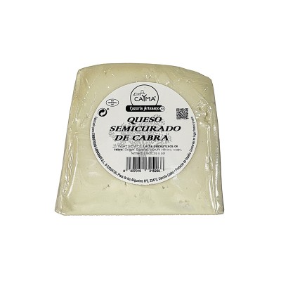 Cuña de Queso semicurado puro de Cabra CAYMA 300-350 g 100% artesanal