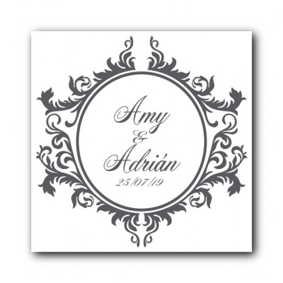 Etiqueta personalizada con nombres y fecha para celebraciones y eventos